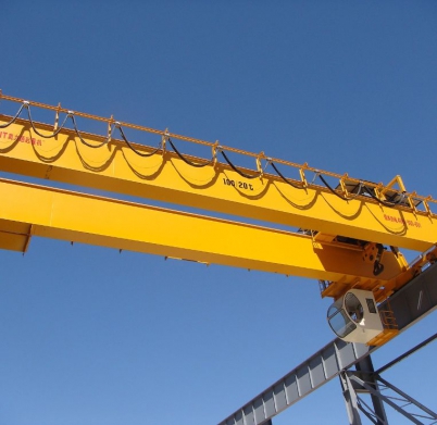 overhead-crane-vs-hoists